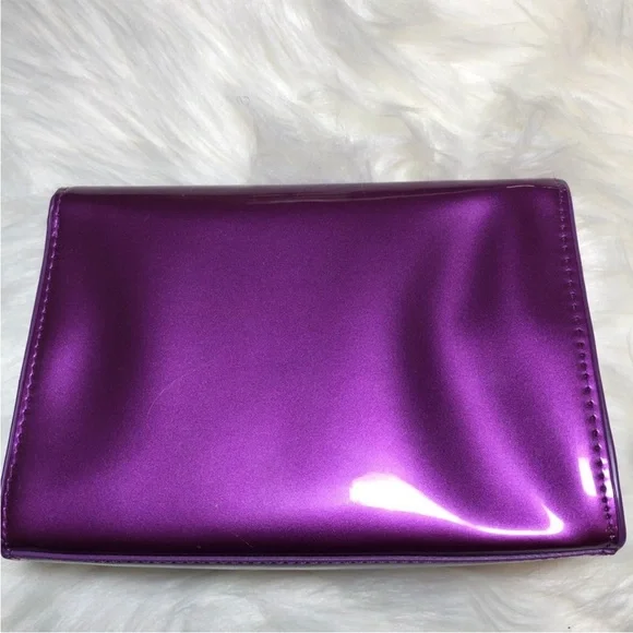 Marc Jacobs Beauty Glossy Cosmetic/Clutch Bag, Limited Edition - - Picture 5 of 12